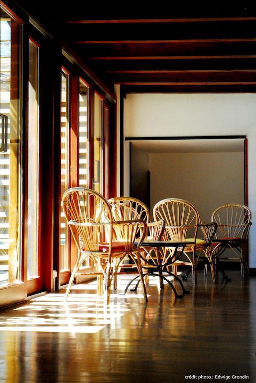 Les Hirondelles Hotel Orcines Bagian luar foto